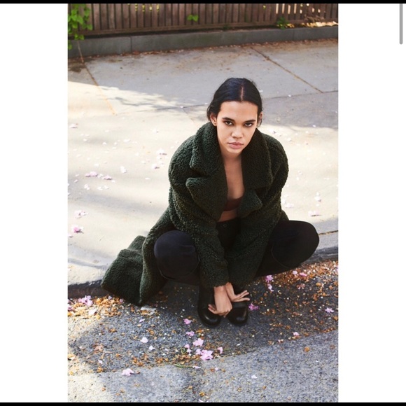 Zara Fleece Teddy Coat - Picture 2 of 2